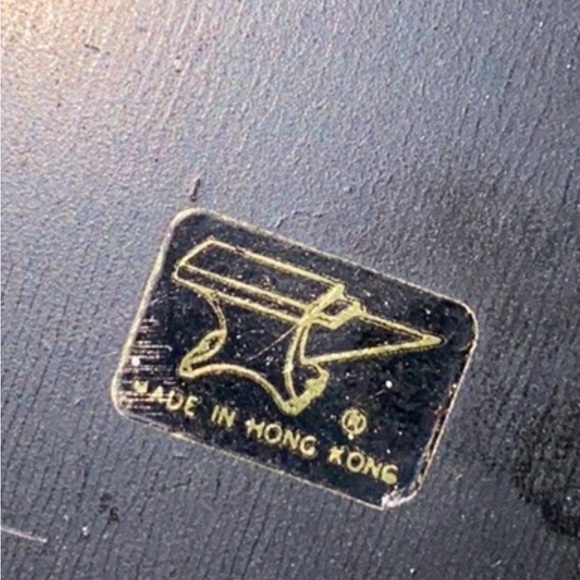 Mid Century Cast Iron book ends made in Hong Kong - Picture 7 of 16